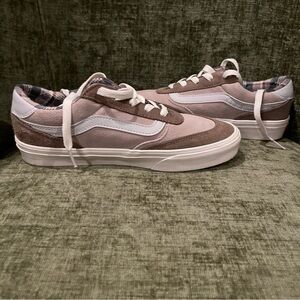 Vans Women's Brooklyn Ls in Outdoor Plaid Sneakers Warm Taupe 7.5
